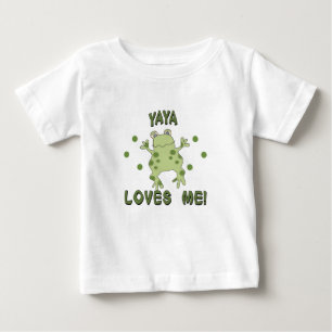 YaYaは私をカエル愛します ベビーTシャツ