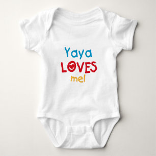 Yayaは私をTシャツおよびギフト愛します ベビーボディスーツ