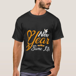 "Year" Golden Script Heart Typography Tシャツ