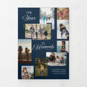 Year in Moments家族の写真コラージクリスマス 三つ折りクリスマスカード (カバー)