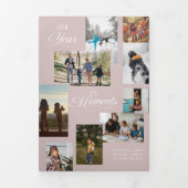 Year in Moments家族の写真コラージクリスマス 三つ折りクリスマスカード (カバー)