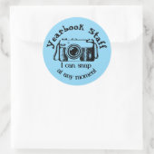 Yearbook Staff – いつでもスナップできる ラウンドシール (バッグ)