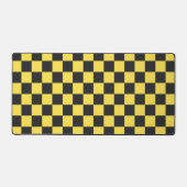 Yellow and black checkerboard pattern デスクマット (正面)