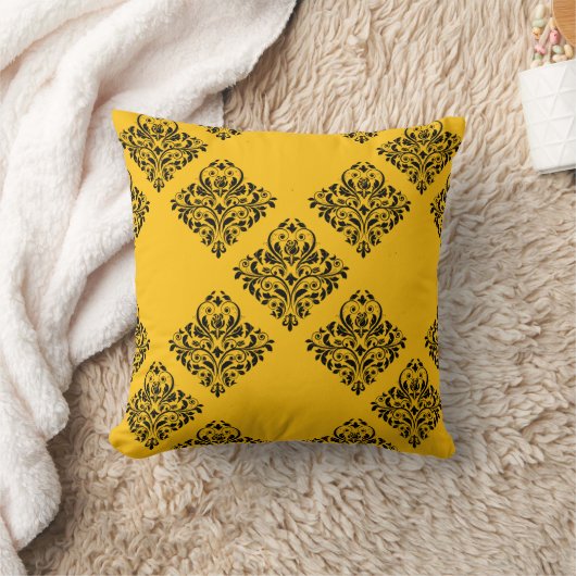 Yellow and Black Decorative Sofa Pillow クッション (ブランケット)