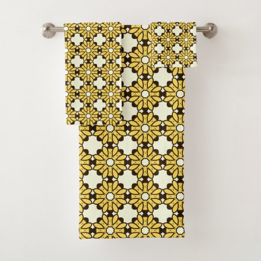 Yellow and black geometric pattern  バスタオルセット (インサイチュ)
