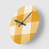 Yellow and White Bold Checkered Plaid Design  ラウンド壁時計 (傾斜)