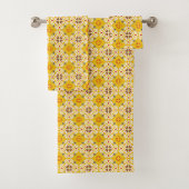 Yellow and white patterned floral  バスタオルセット