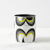 Yellow&Blackのハートのマグ マグカップ (中央)