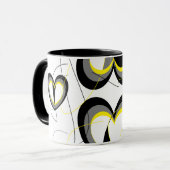 Yellow&Blackのハートのマグ マグカップ (正面左)