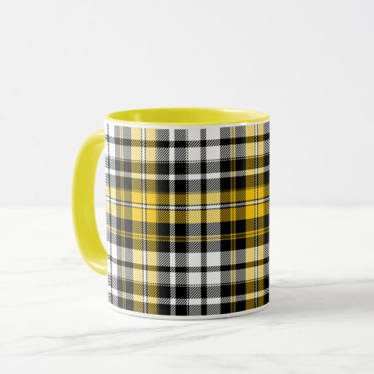 Yellow Black White Plaid Tartan Pattern Design  マグカップ (正面左)