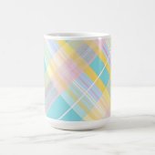 YELLOW BLUE PINK PURPLE EASTER PLAID PATTERN コーヒーマグカップ (中央)