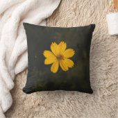 Yellow Cosmos Flower Close-up クッション (ブランケット)