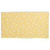 Yellow Doodle Pattern Pair Of Pillowcases 枕カバー (正面左)