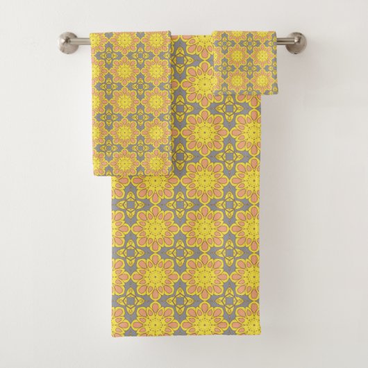 Yellow floral geometric patterned バスタオルセット (インサイチュ)