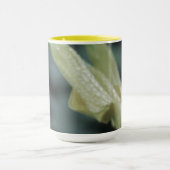 Yellow Flowers - Morning Dew マグカップ (中央)