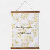 Yellow Fruit Lemons Make Lemonade 吊り下げ型タペストリー (正面)