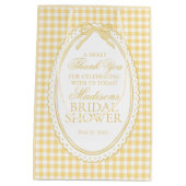 Yellow Gingham Coquette Bow Bridal Shower Favors ミディアムペーパーバッグ (裏面)
