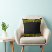 Yellow Grecian Frieze Pattern クッション (椅子)