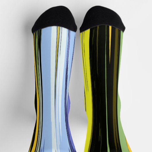 Yellow Green Blue Purple Black Vertical Stripes ソックス (上部)