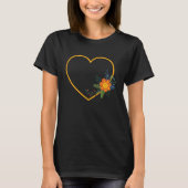 Yellow Heart with Pretty Flowers Tシャツ (正面)