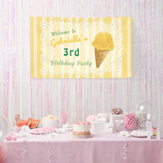 Yellow Ice Cream Kids Birthday Party Welcome 横断幕 (パーティー)