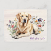 Yellow Lab in Wildflowers Hello Personalized ポストカード (正面)