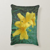 Yellow Lilies アクセントクッション (裏面(縦))