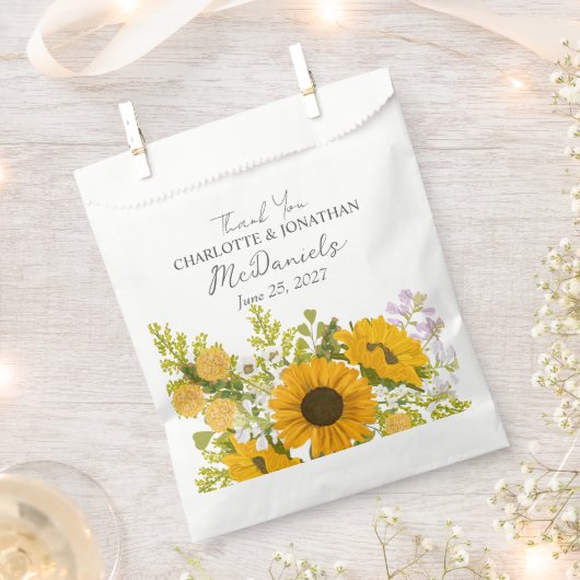 Yellow Modern Sunflowers Bouquet Wedding  フェイバーバッグ (クリップ留めされた状態)