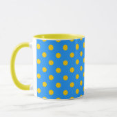Yellow On Blue Polka Dots Pattern Design マグカップ (左)