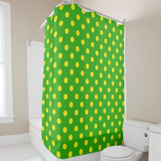 Yellow On Green Polka Dots Pattern Design  シャワーカーテン