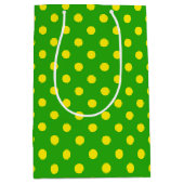 Yellow On Green Polka Dots Pattern Design  ミディアムペーパーバッグ (正面)