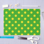 Yellow On Green Polka Dots Pattern Design  薄葉紙 (クラフト)