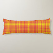 Yellow Orange Plaid Pattern ボディピロー (正面)