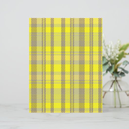 Yellow Plaid Scrapbook Paper 2-Sided Page (スタンド正面)
