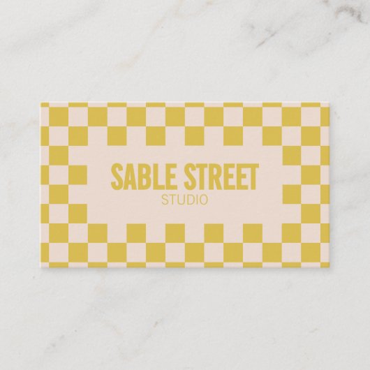 Yellow Retro Checkerboard Bold Creative Brand 名刺 (正面)