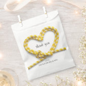 Yellow Rope Heart Rock Climbing Party Thank You フェイバーバッグ (クリップ留めされた状態)