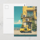 Yellow Scooter by Seaside ポストカード (正面/裏面)