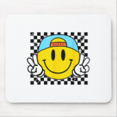 Yellow Smile Face Cute Checkered Peace Smiling Hap マウスパッド (正面)