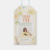 Yellow Stripes Lemons and Flowers Graduation ギフトタグ (正面)