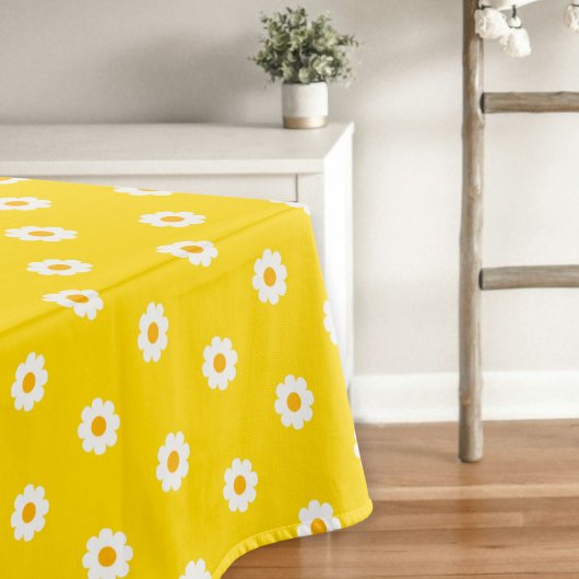 Yellow tablecloth with daisies  テーブルクロス