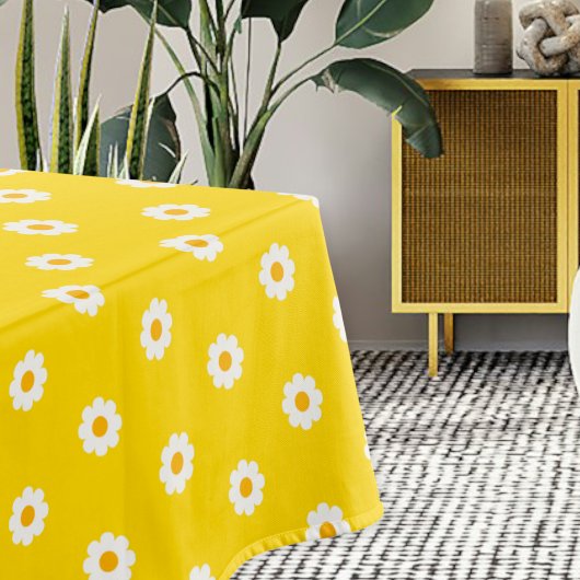 Yellow tablecloth with daisies  テーブルクロス