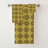 Yellow towels with black geometric patterns バスタオルセット (インサイチュ)