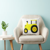 Yellow Tractor Design Personalised クッション (椅子)
