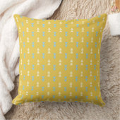 Yellow Triangles Pillow クッション (ブランケット)