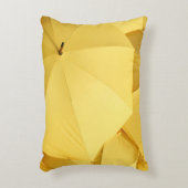 Yellow umbrella アクセントクッション (正面(垂直))