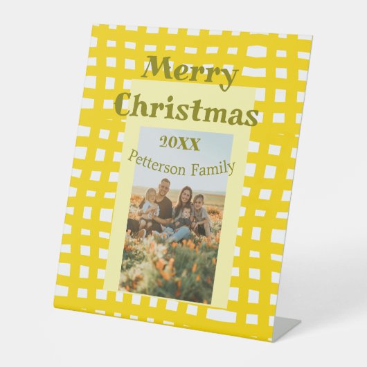 Yellow white plaid retro Christmas holiday family  台座サイン (正面)