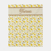 Yellow Wildflowers Pattern Monogram Name フリースブランケット (正面)