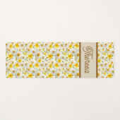 Yellow Wildflowers Pattern Monogram Name ヨガマット (正面(横))