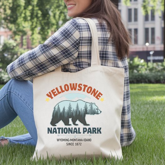 Yellowstone Bear Tote – Wild & Free Adventure Styl トートバッグ