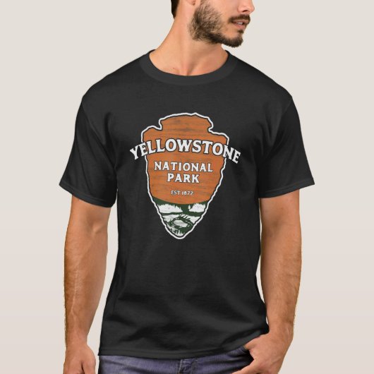 Yellowstone National Park Classic Style Arrowhead  Tシャツ (正面)